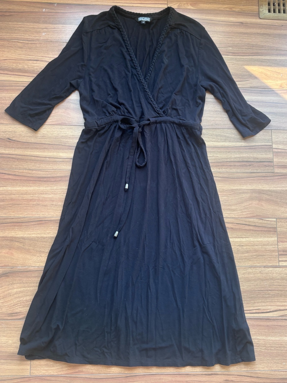 Women's Black Tie-Waist Midi Dress